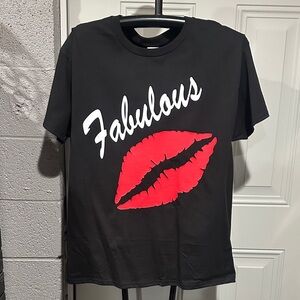 Black T-Shirt with Red Lips and 'Fabulous' Print